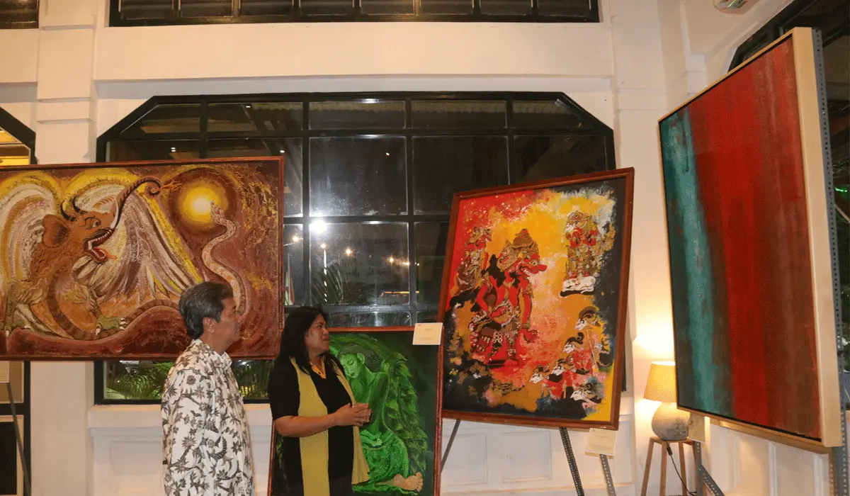 From Headlines to Canvas How Art Reflects Today’s World