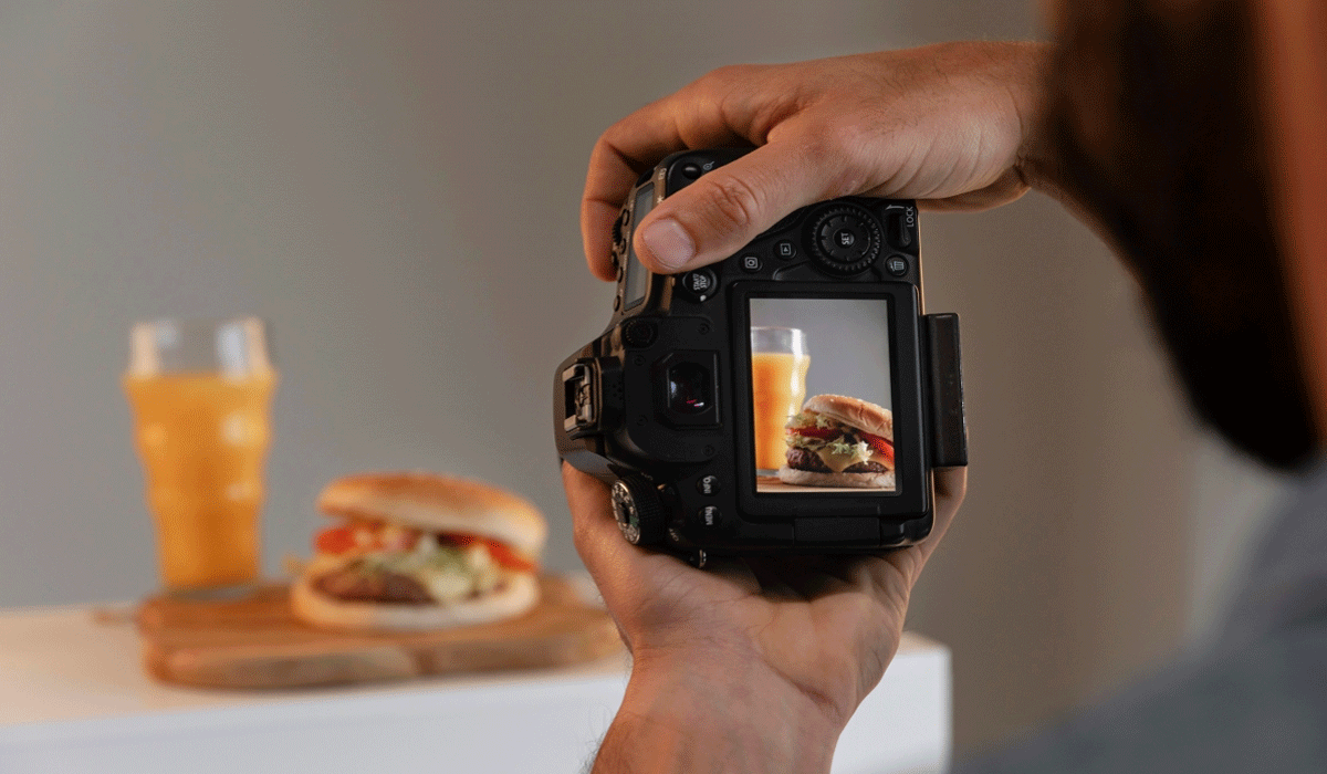 Capturing the Perfect Shot: Modern Commercial Photography Techniques