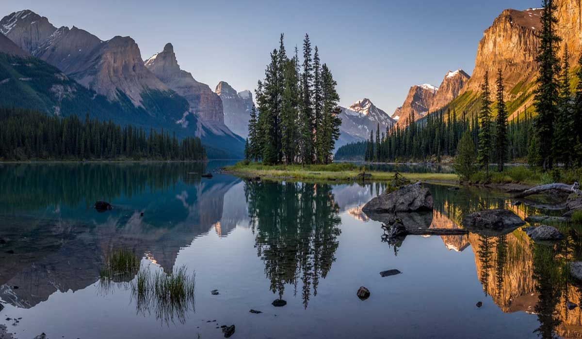 High-Resolution Detail Shots